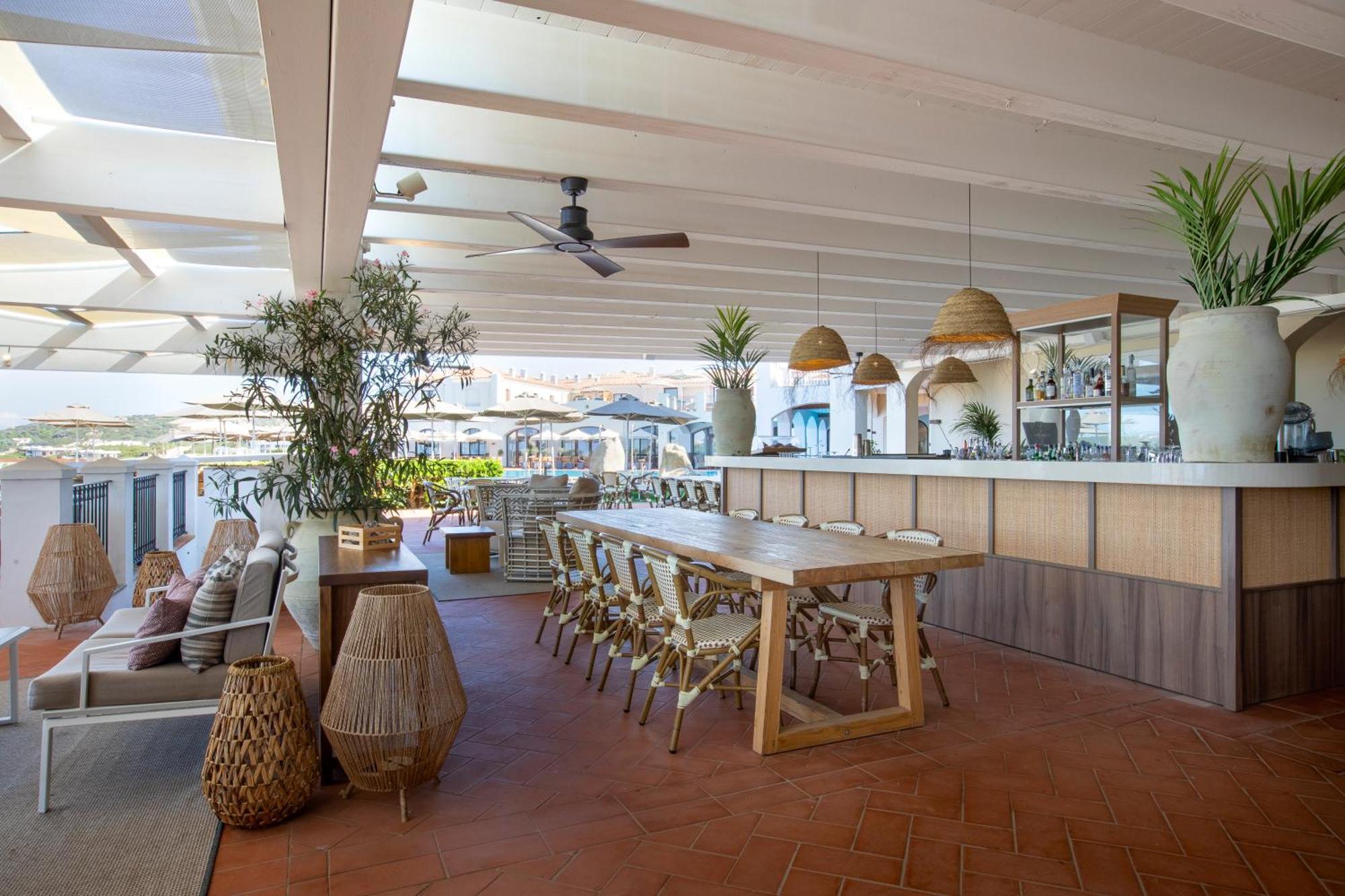 Mangia's Santa Teresa Sardinia, Curio Collection By Hilton Resort